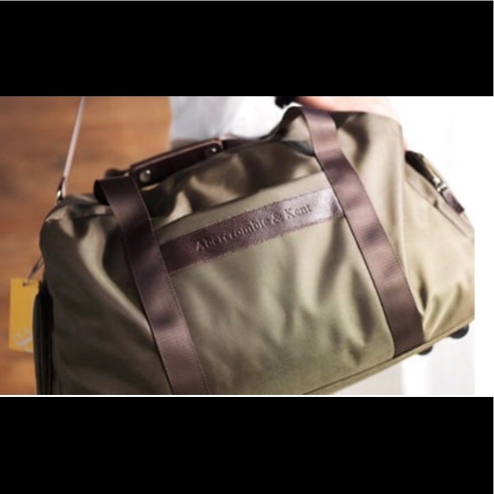ABERCROMBIE & KENT SAFARI DUFFEL BAG